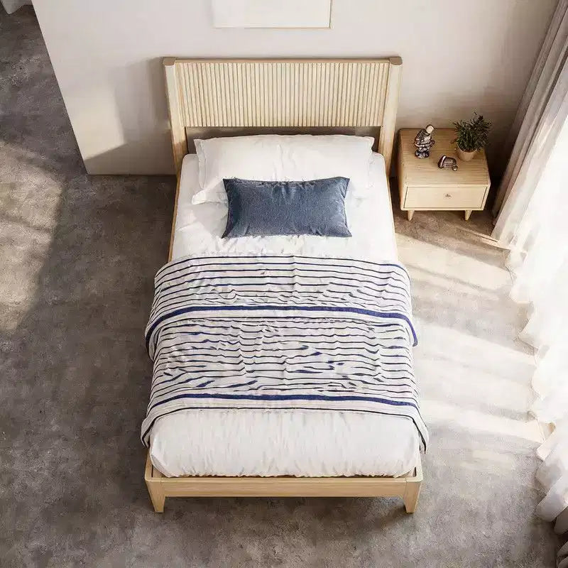 Karl Home Struttura letto matrimoniale in legno massello con testiera a griglia
