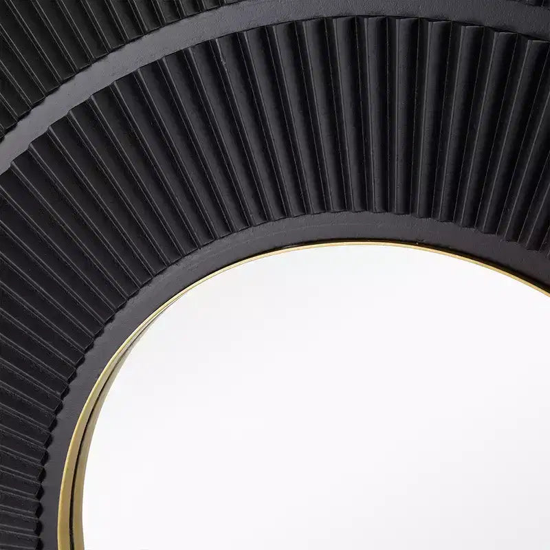 Specchio da parete quadrato intagliato 40 x 40 pollici con design a pieghe e cornice in ferro dorato