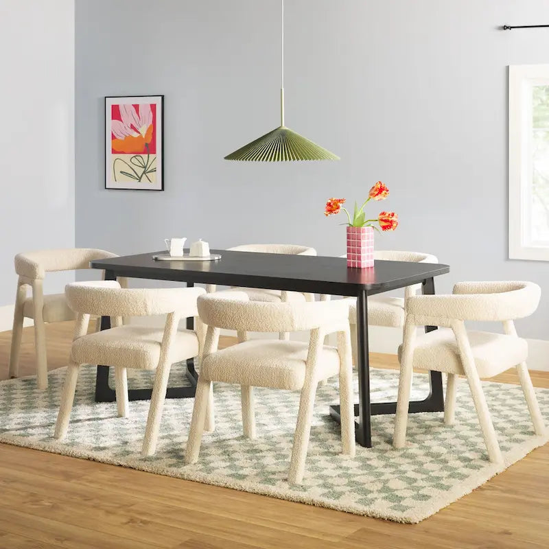 Set tavolo da pranzo Middlebrook 7 pezzi in legno massello con sedie in tessuto completo