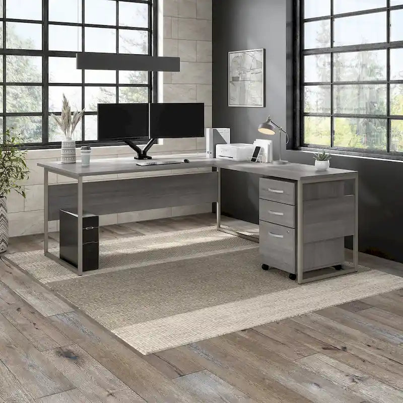 Braccio regolabile per due monitor con porta USB di Bush Business Furniture
