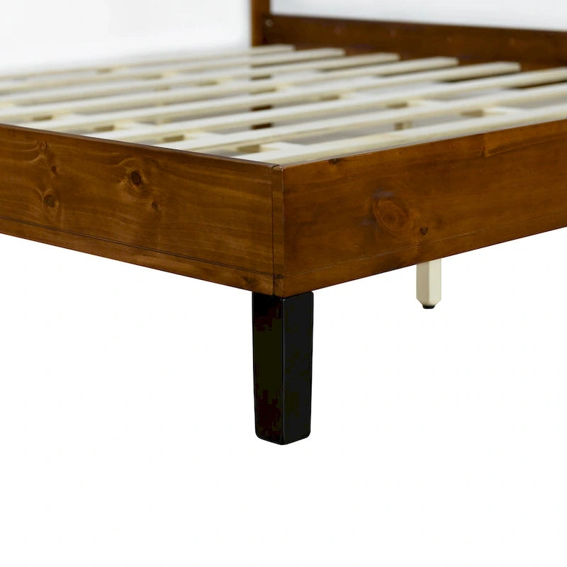 Letto a piattaforma in legno massello marrone, stile Mid-Century Modern King Size con testiera a tre pannelli