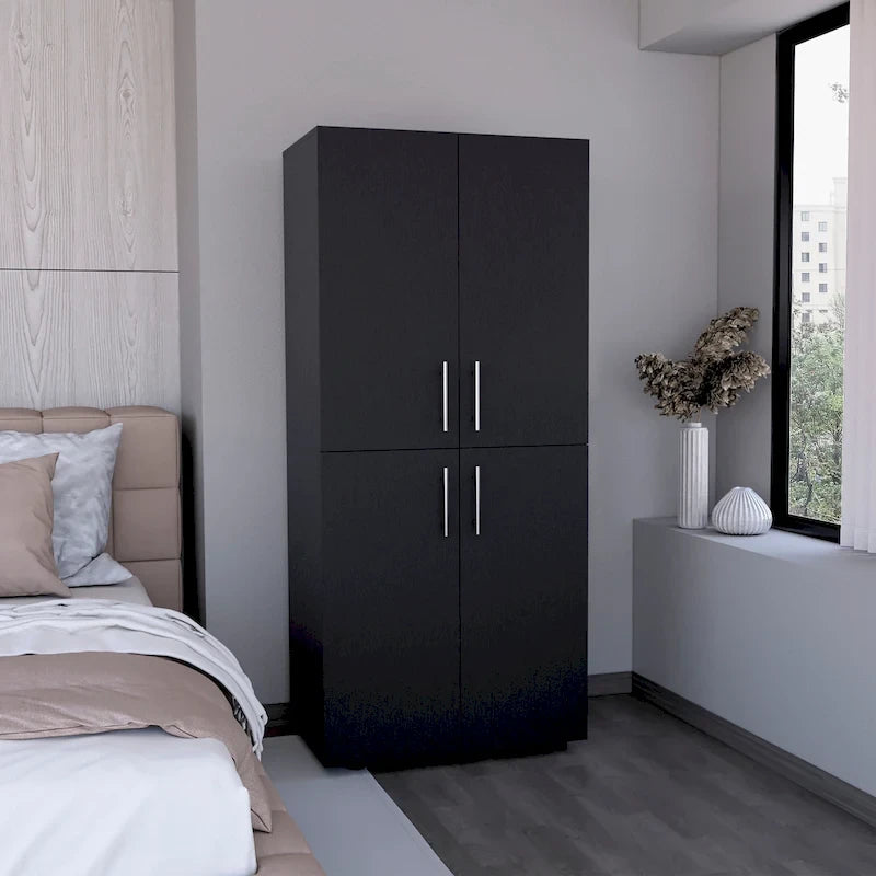 31,5 Armadio moderno a quattro ante con sei ripiani e due aste appendiabiti per camera da letto