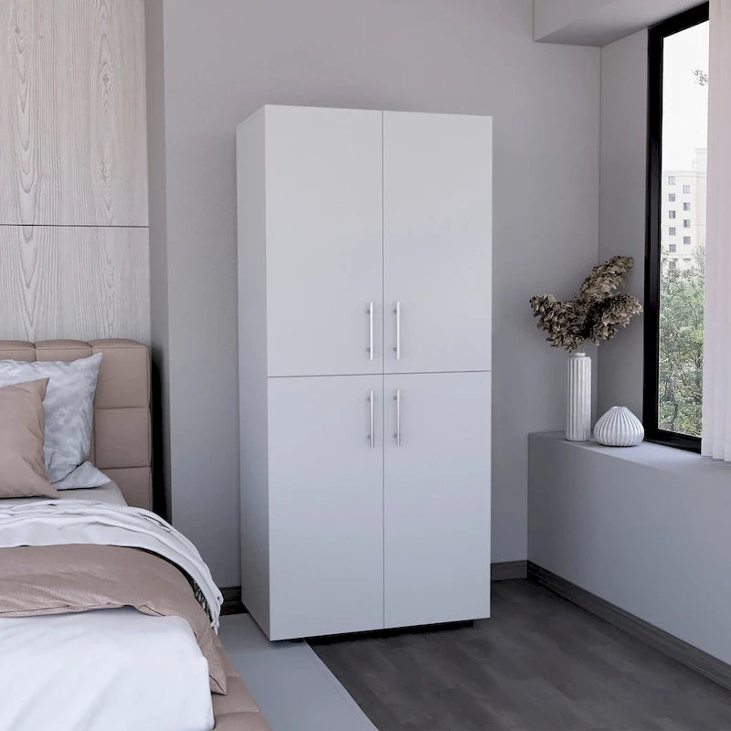 31,5 Armadio moderno a quattro ante con sei ripiani e due aste appendiabiti per camera da letto