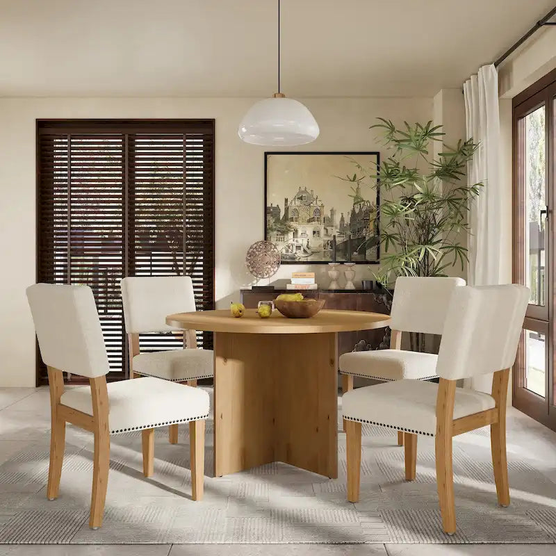Set da pranzo da 5 pezzi in stile rustico con tavolo rotondo in legno e 4 sedie imbottite in tessuto effetto pelliccia di agnello