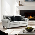 Divanetto Anastasia in ciniglia bianca moderna di Furniture of America con cuscini decorativi
