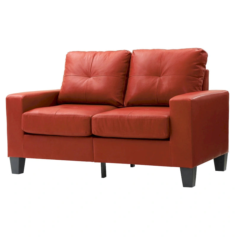 Divano Newbury a braccioli svasati in ecopelle, larghezza 58 pollici - 32L x 58P x 36A