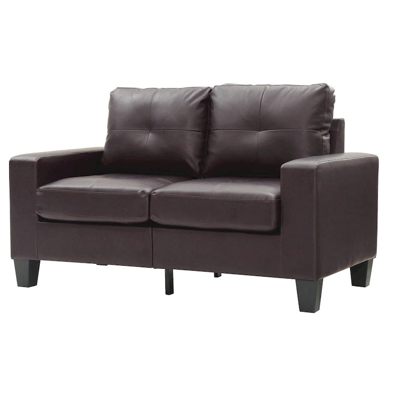 Divano Newbury a braccioli svasati in ecopelle, larghezza 58 pollici - 32L x 58P x 36A