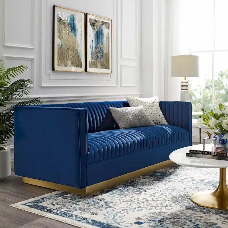 Divano in velluto Silver Orchid Perez Vertical Channel Tufted