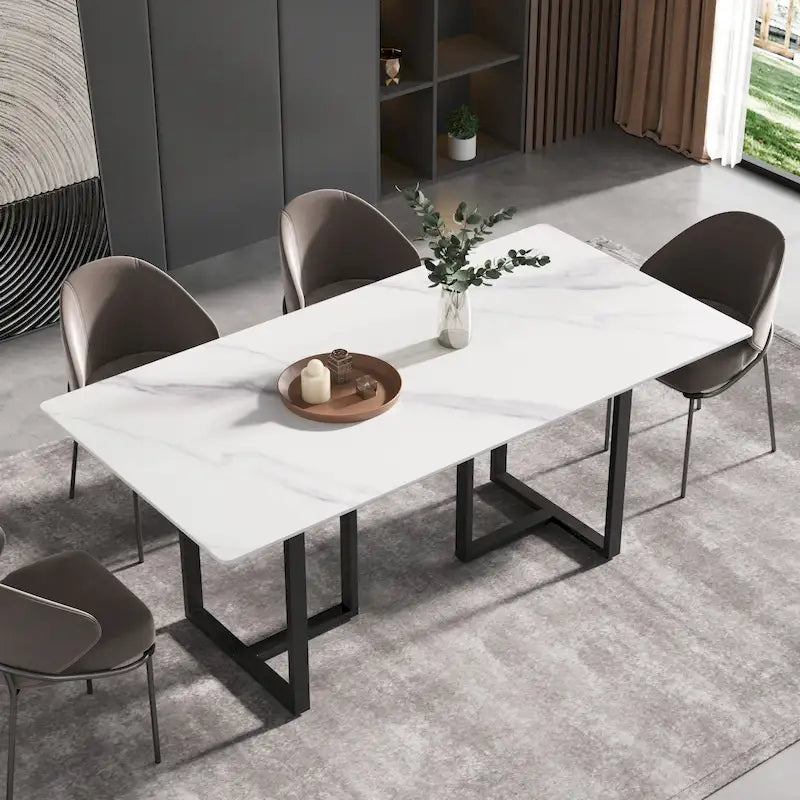 Tavolo da pranzo 71 in marmo bianco per 6-8 persone, piano rettangolare e gambe triangolari in acciaio al carbonio