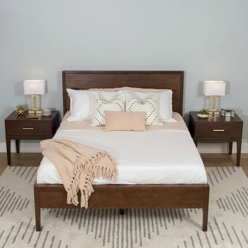 Set camera da letto matrimoniale a 3 pezzi Plank and Beam con 2 comodini